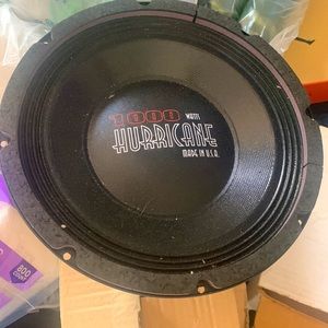 1000 watt mid range speakers 10”inch. Never used in box